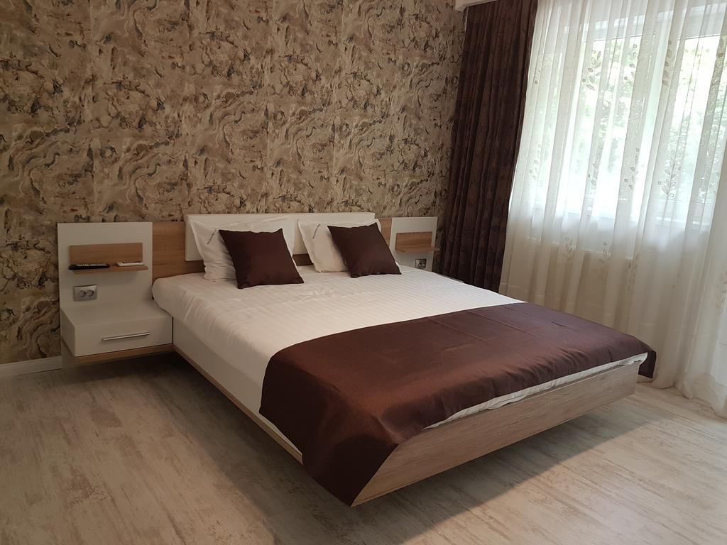 Apartament Verde คลูจ-นาโปกา ภายนอก รูปภาพ